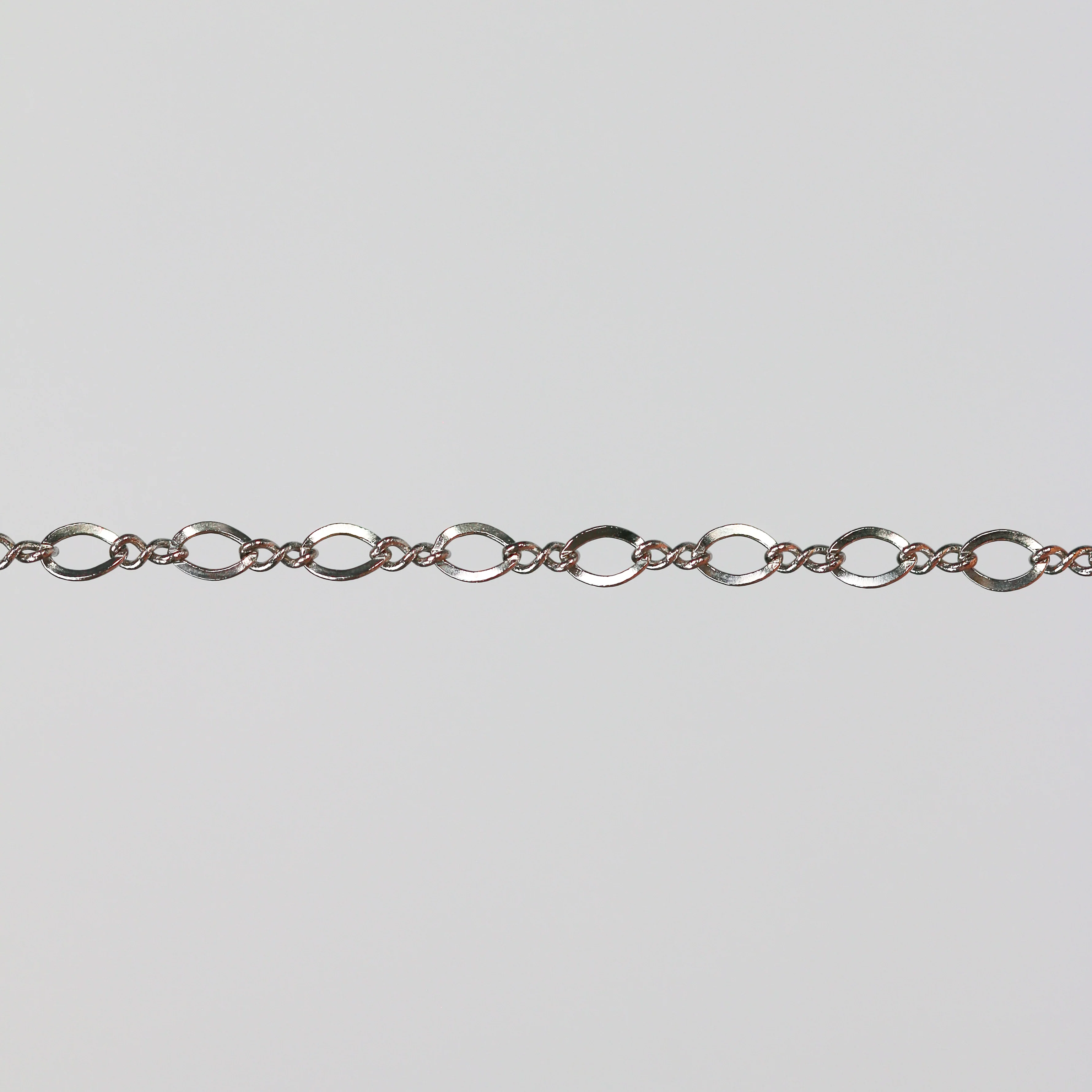 Grace Permanent Jewelry Chain, Figure 8 Design, Figure 8 Links, Available in Gold Options and Silver - Image 3